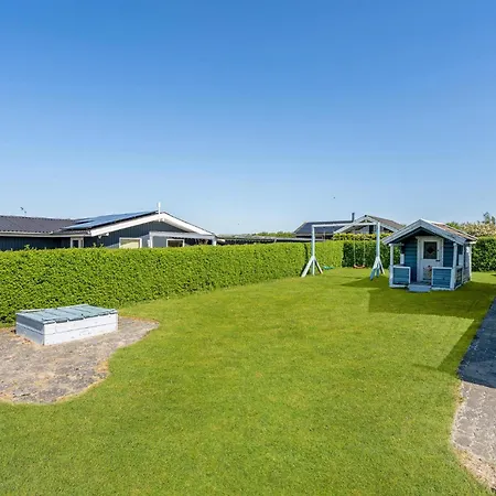 Amazing In With House A Panoramic View